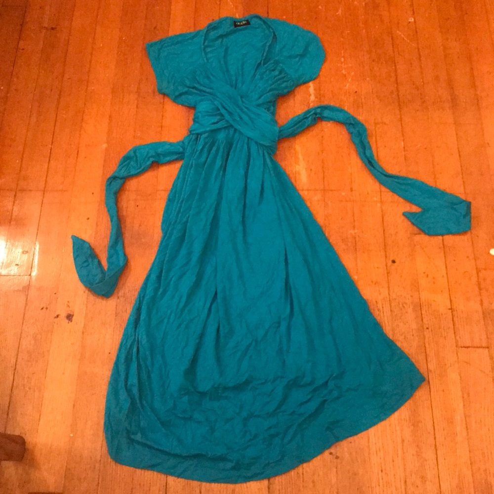 Maternity wrap dress